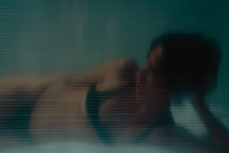 Venus in Air: The Intellectuals